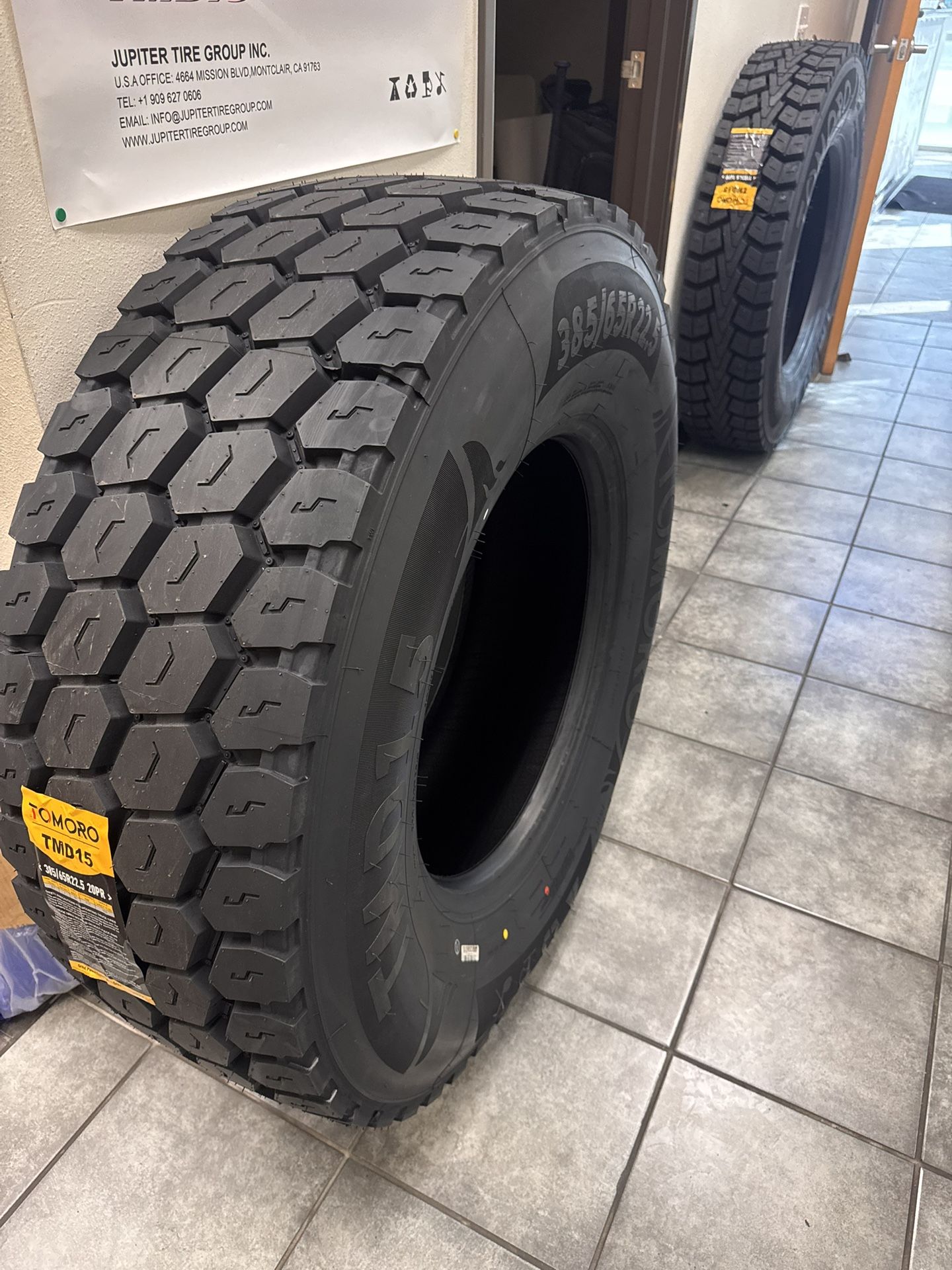 295/75/22.5 11/24.5 11/22.5 385/65/22.5 semi truck tires