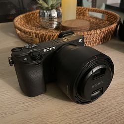 Sony a6400 Mirrorless Camera