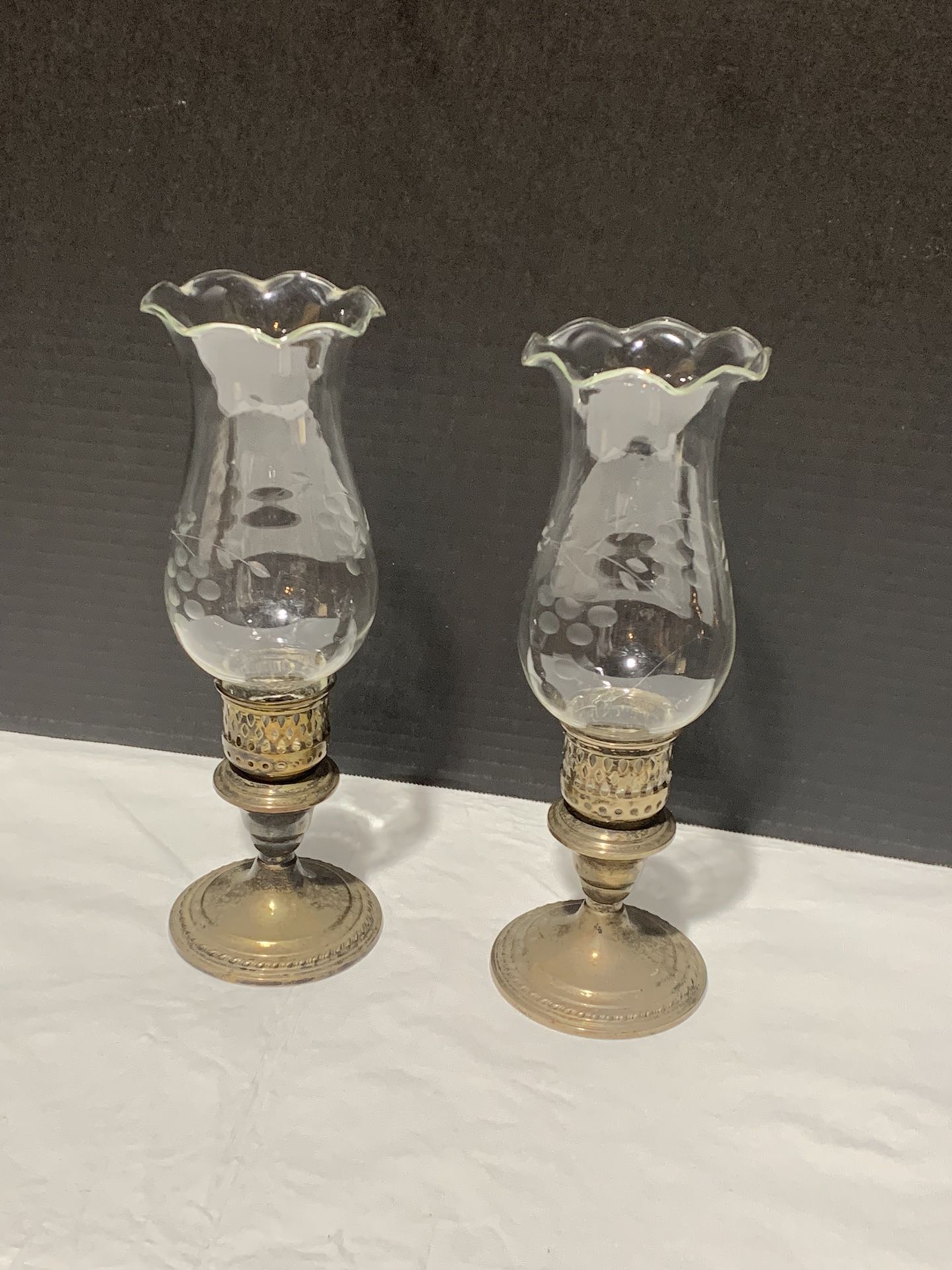 VTG Hurricane Lamp Candle Holder Ruffled Glass Shade Weighted Sterling Silver