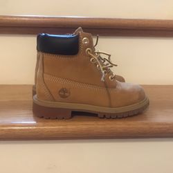 Boys Timberland Boots Size 12.5M
