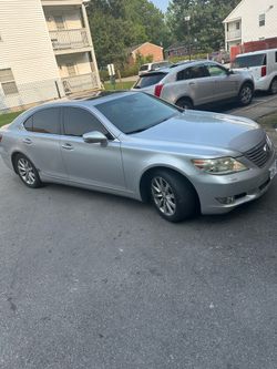 2011 Lexus LS 460