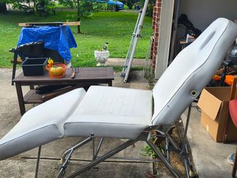 Vintage tattoo/Massage bed