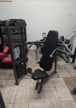 Cybex VR Shoulder Press gym equipment exercise weight workout fitness machine