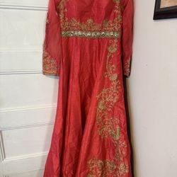 bridal dress hindi
