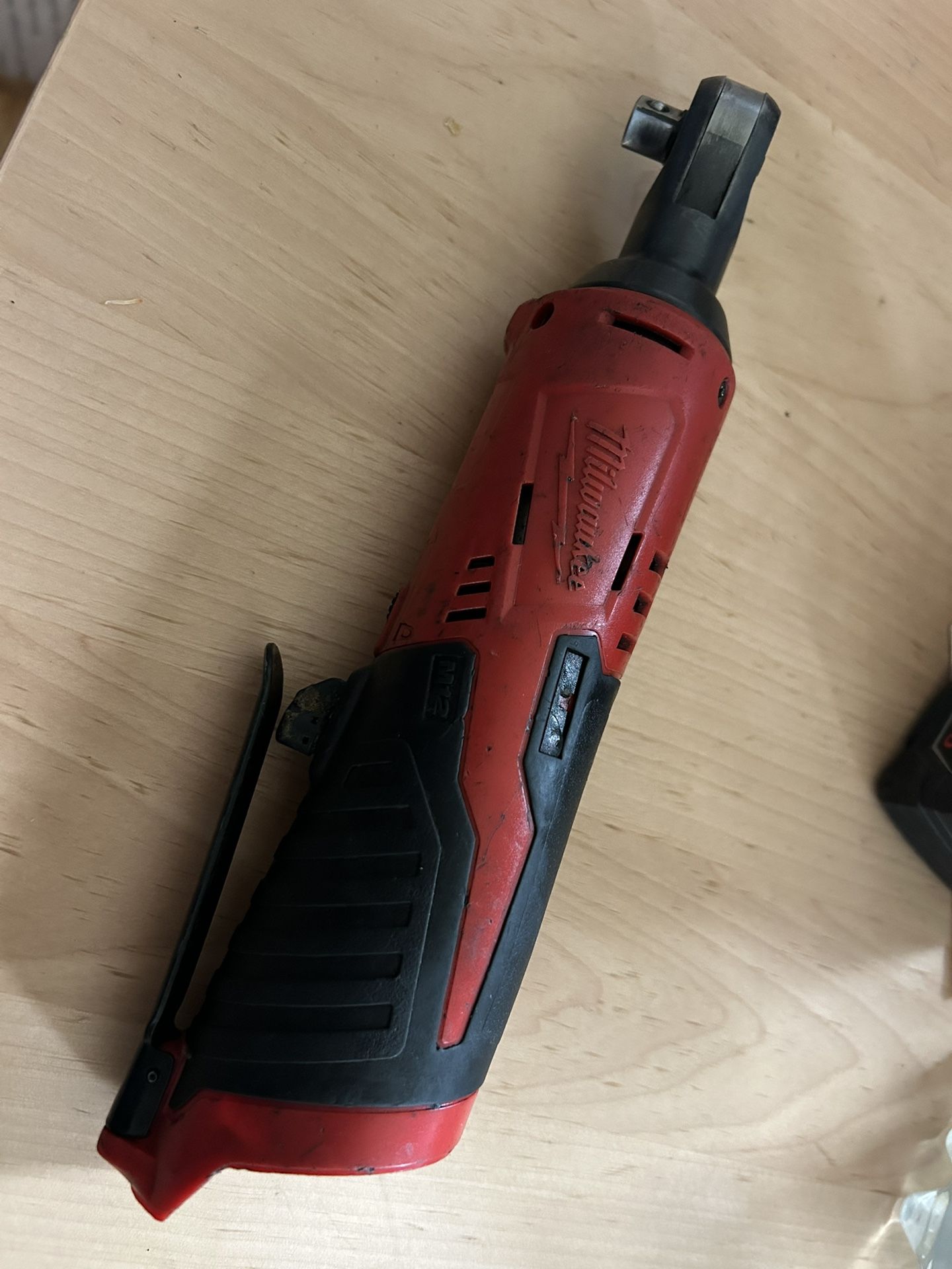 Firm! Milwaukee M12 12 volt cordless 3/8" ratchet Tool Only No Charger No Battery