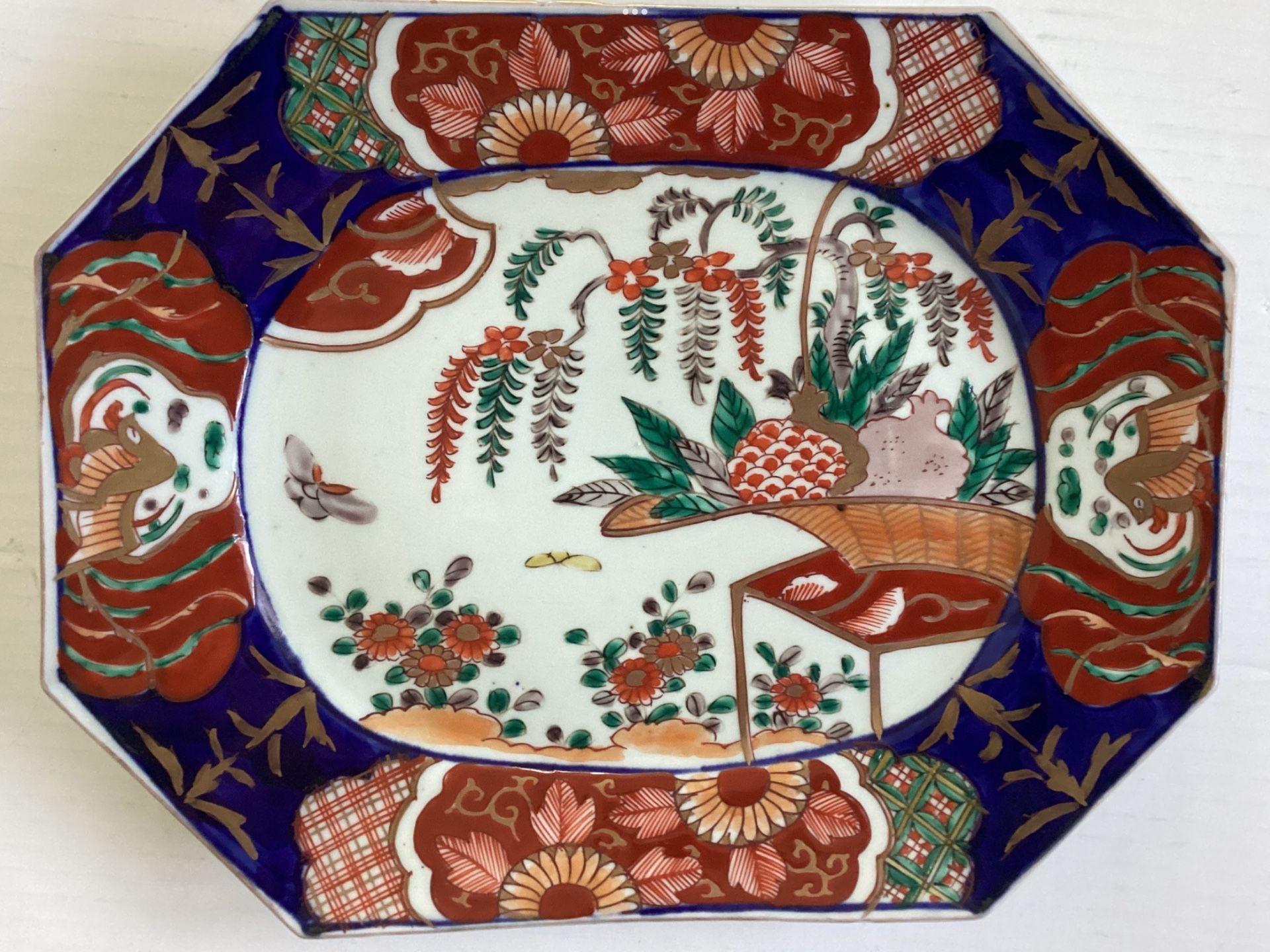 Antique Japanese Imari Porcelain Octagon Hand-Painted Plate Arita Ware