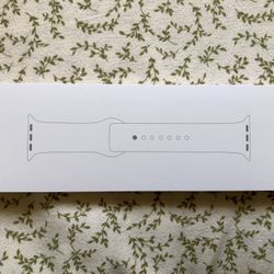  Apple Watch Sports Band / Starlight colored