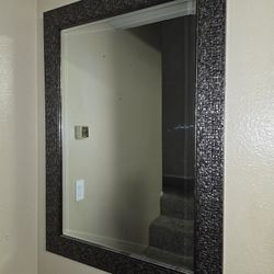 ✨ Large 30 1/2” x 42 1/2” Statement Mirror – Like New! ✨