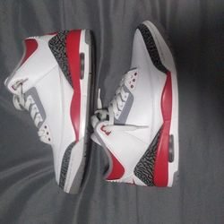 Jordan 3 Fire Red 