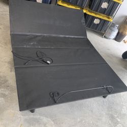 Free Adjustable Queen Frame Bed Base 78.5x59x12 Inches Rooms To Go 