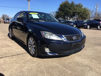 2007 lexus IS 250. 130,000 millas. $1000 de entrada