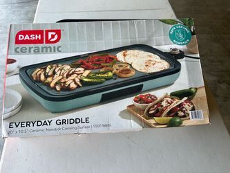 Plancha electrica antiaderente de 1500W