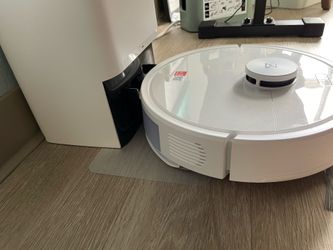 Roborock Q10 X5+ Robot Vacuum and Mop w/ Auto Empty Dock