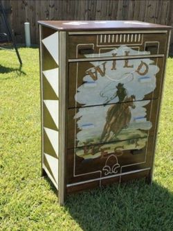 Chest of Drawer, Canibet, Dresser, Storage Drawer.
