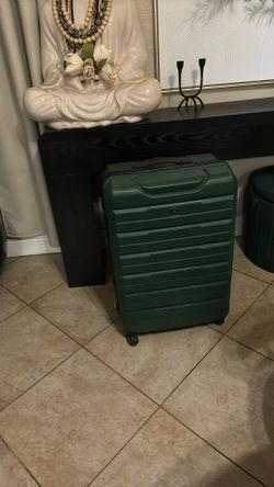 30 Inch Suitcase