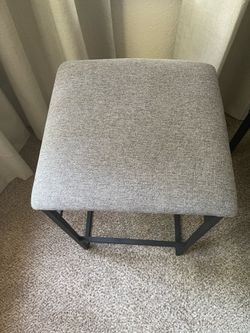 Set of 2 Counter Height Bar Stools – Gray Upholstered Seats