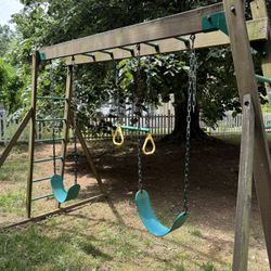 Wooden Swingset