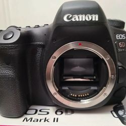 CANON CAMERA WITH LENSES 
