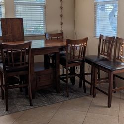 Counter Height Extendable Table and Chairs Set