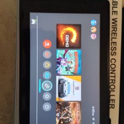 Nintendo Switch + 5 Games