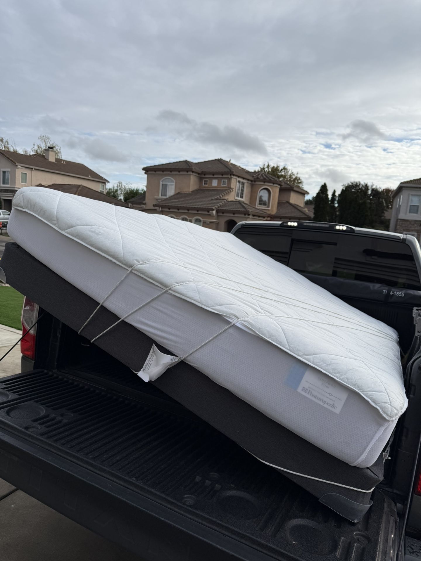 Queen Size Mattress With Box Spring