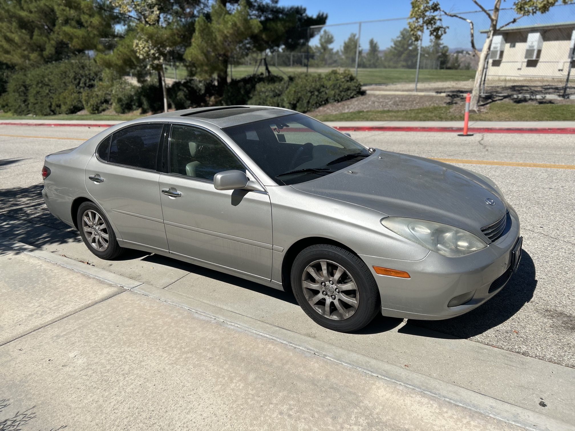2004 Lexus ES 330