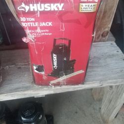 Gatos De Botella De 30 Toneladas 