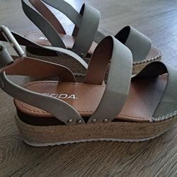 Wedge SANDALS 