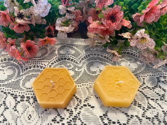 Honeycomb Beeswax Candles Set of 2