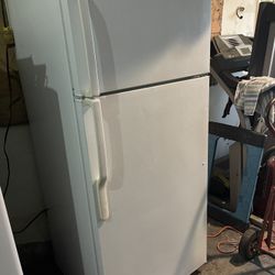 Refrigerator works great I sell them all the time