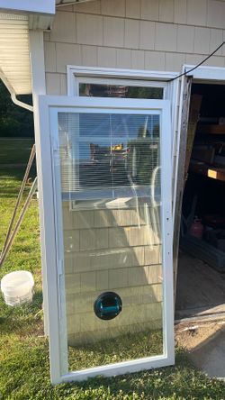 Andersen Permashield sliding door with blinds inside