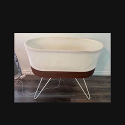 LOW PRICE MOVING- AS IS NOT WORKING $1700 + TAX RETAIL SNOO BASSINET 