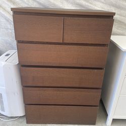 Espresso dresser