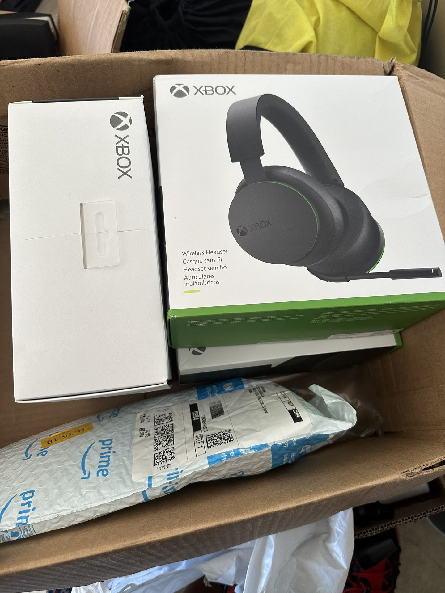 Xbox Series X/S Wireless Gaming Headset New In Box 