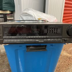 Technics Stereos