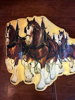 Vintage Budweiser Clydesdale 3D Plastic Wall Mounted Beer Sign
