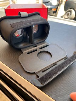 OIVO NS Pro VR Headset for the Nintendo Switch.