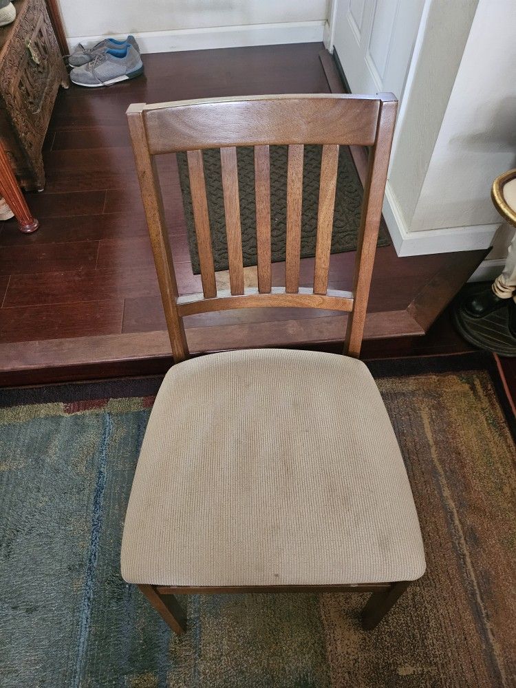Folding Portable Cushion Chairs