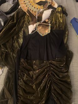 Costume