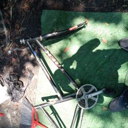 Trek Frame And Parts , Bicycle Frame 