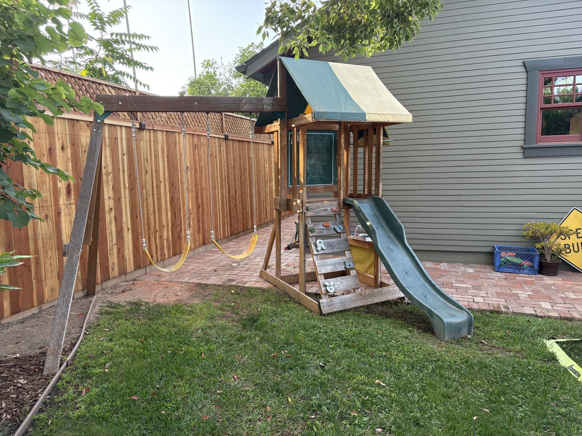 Kids Swing Play Set