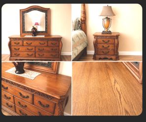 **PENDING PICKUP** Queen Bedroom Set