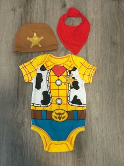Disney Toy Story “Woody” baby Bodysuit and Hat Set