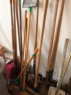 Shovels, Scraper, Picks