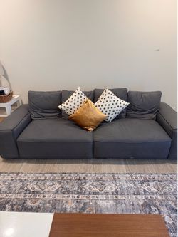 Love seat/couch