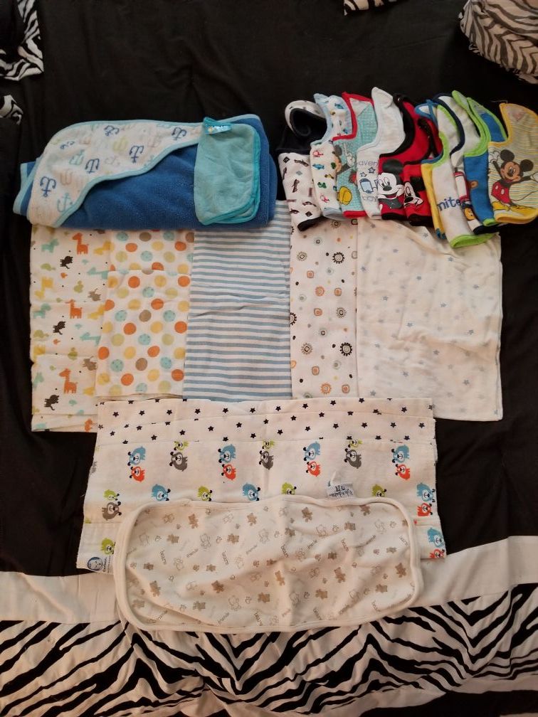 Baby blankets and bibs