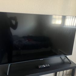 SAMSUNG 50-inch  Smart TV  4K Pixels