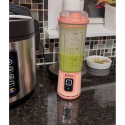 Ninja Small Blender 