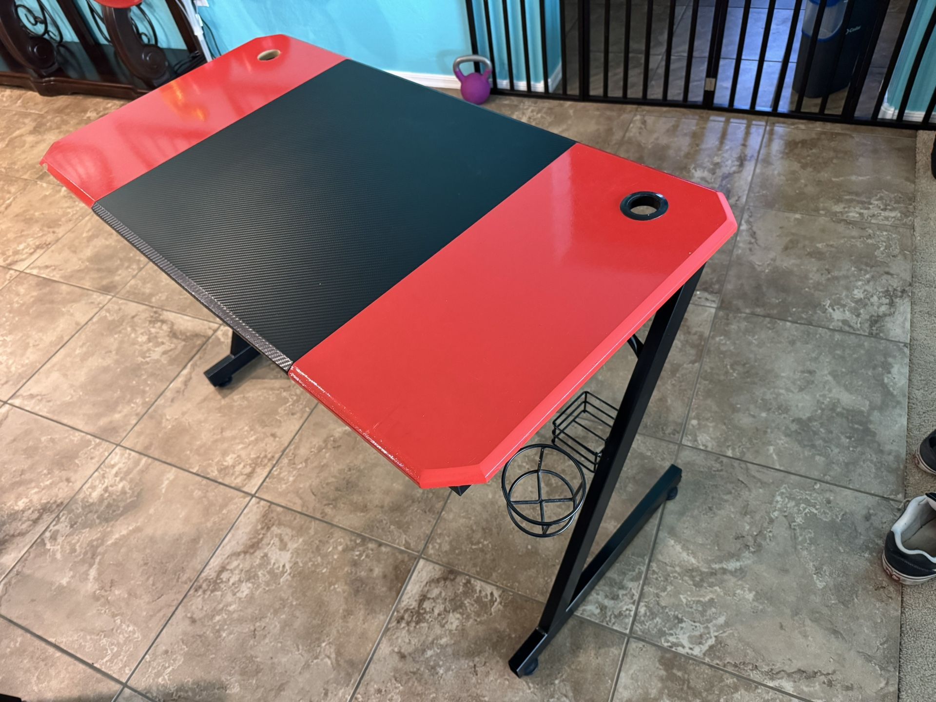 Gaming Desk $40