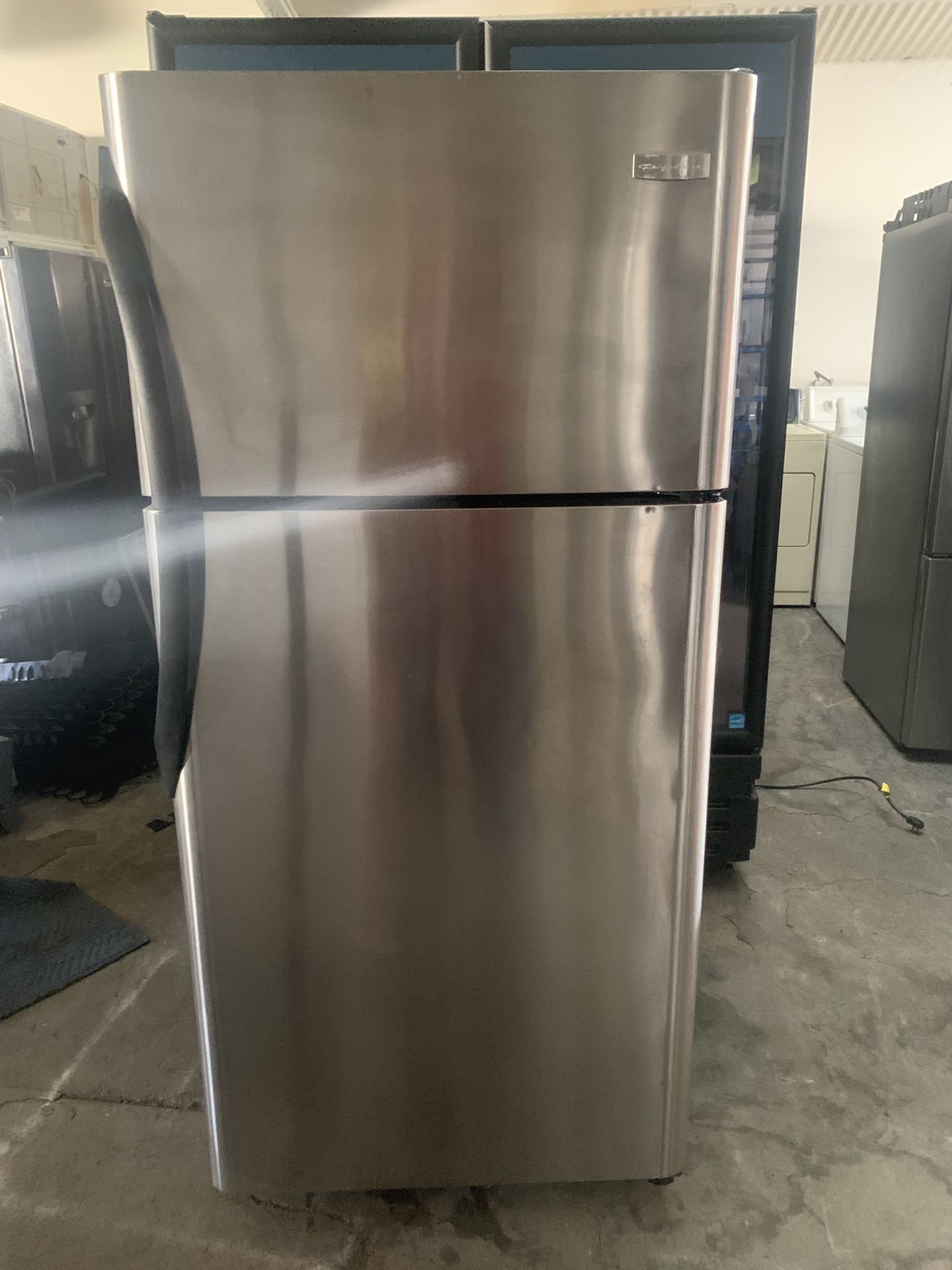 Fridge Frigidaire Good Condition 90 Days Warranty Refry Frigidaire Buenas Condiciones 90 Dias De Garantia